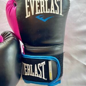 Everlast Pink and Blue Boxing Gloves